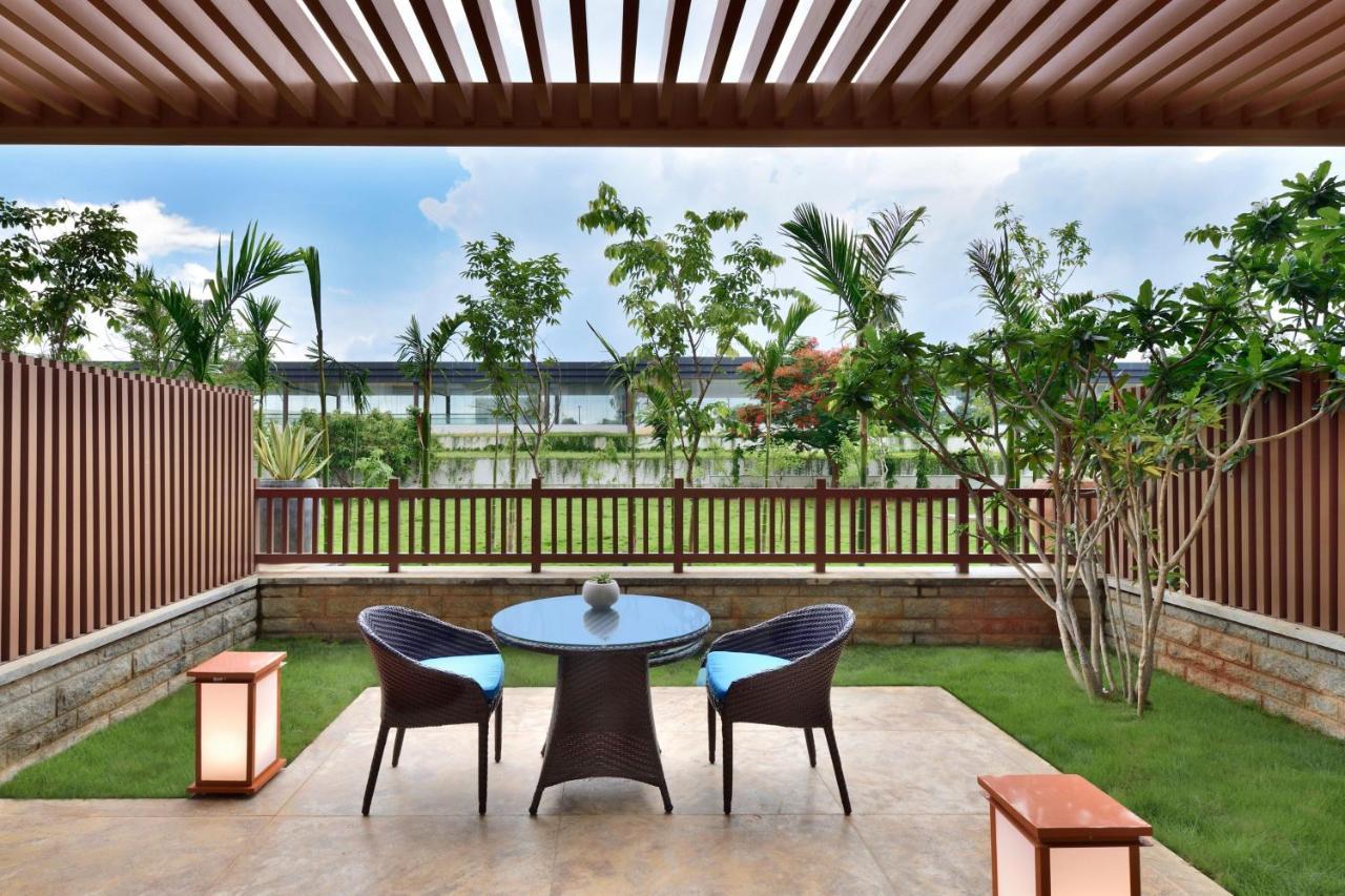 Jw Marriott Hotel Bengaluru Prestige Golfshire Resort & Spa Avati Eksteriør billede