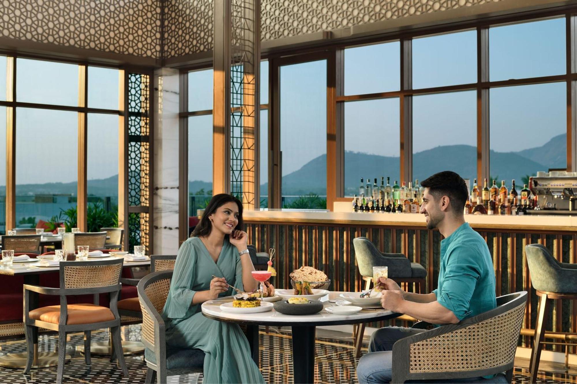 Jw Marriott Hotel Bengaluru Prestige Golfshire Resort & Spa Avati Eksteriør billede