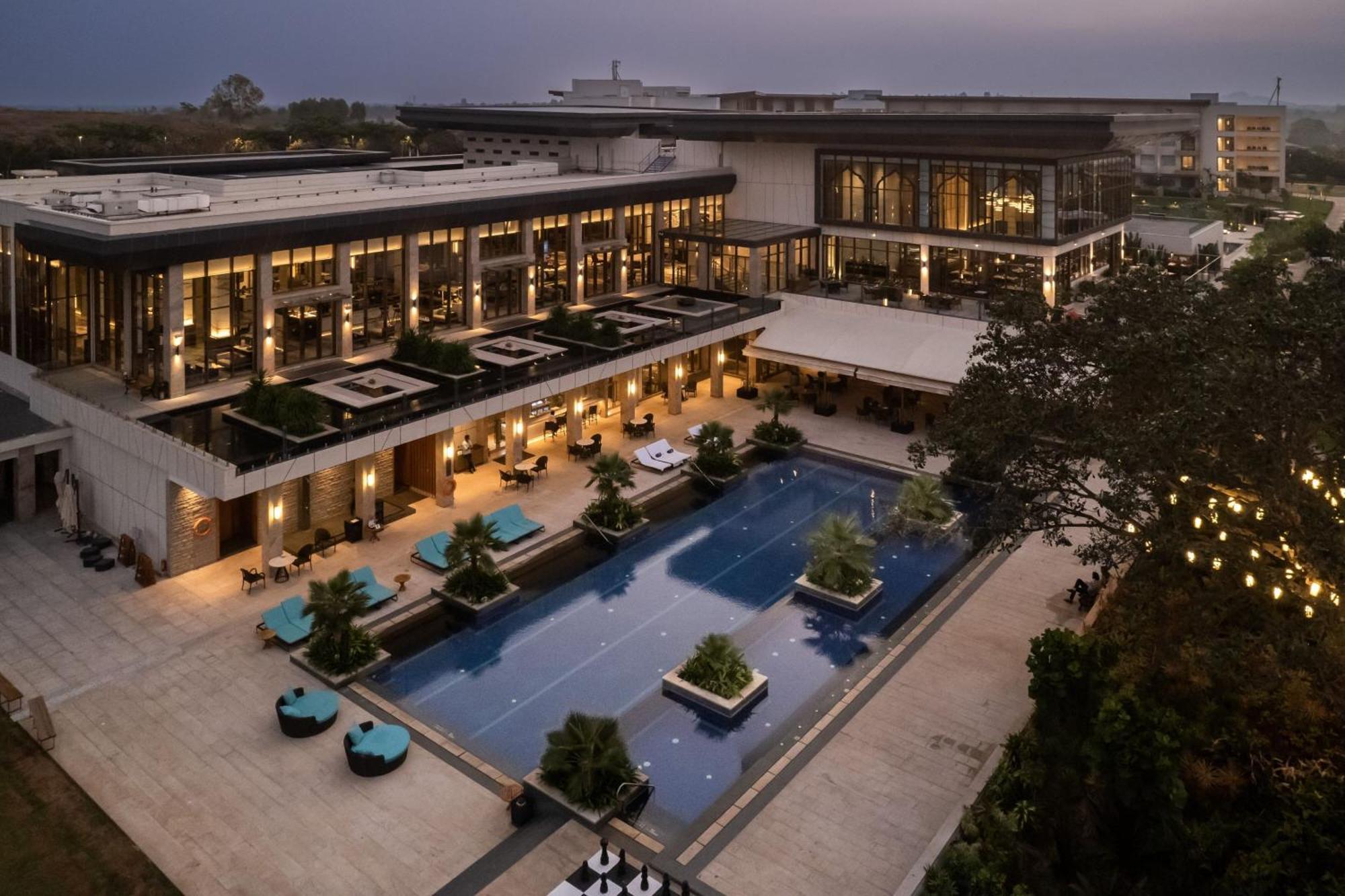 Jw Marriott Hotel Bengaluru Prestige Golfshire Resort & Spa Avati Eksteriør billede