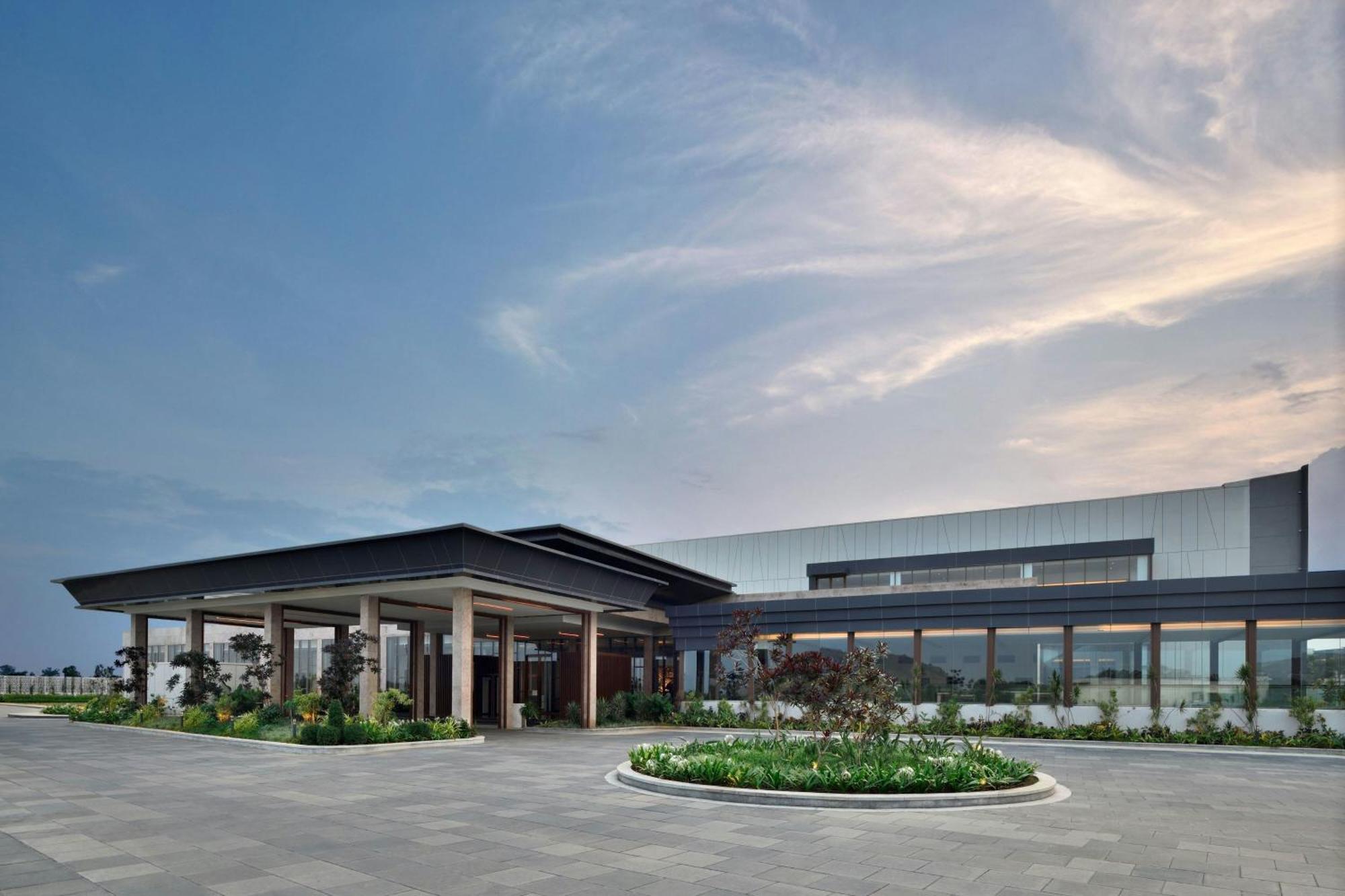 Jw Marriott Hotel Bengaluru Prestige Golfshire Resort & Spa Avati Eksteriør billede