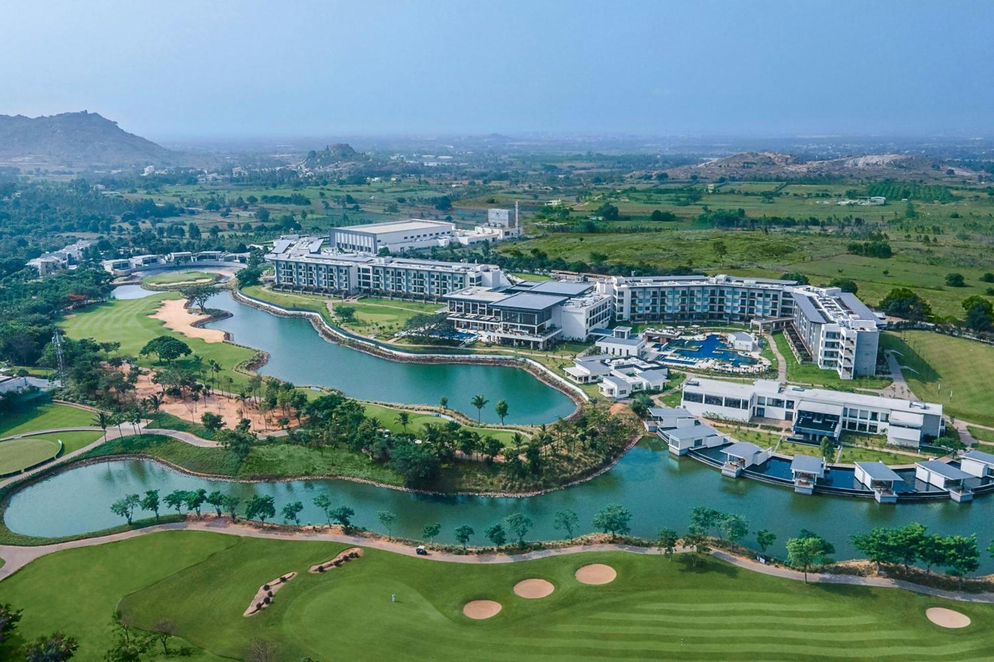 Jw Marriott Hotel Bengaluru Prestige Golfshire Resort & Spa Avati Eksteriør billede